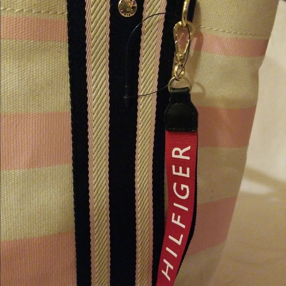 Shopper Painted Stripe Tote - Picture 3 of 8